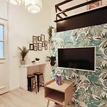 Cosy Home In The Heart Of Paris